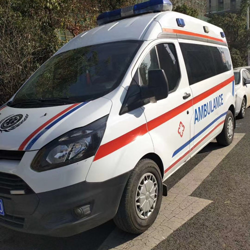 龙游品质救护车出租,为您的健康出行负责